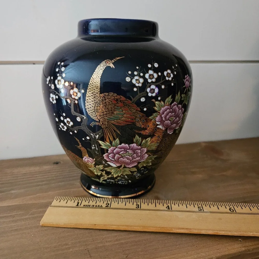 Vintage Cobalt Blue Peacock Floral Ginger Jar Vase Asian Style Decorative‎